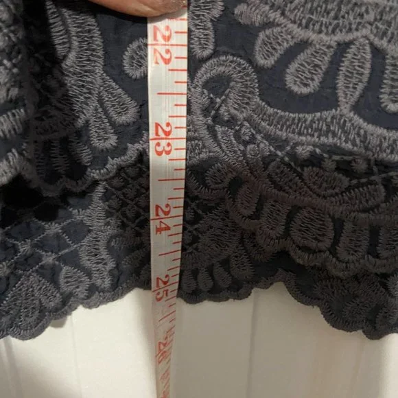 Johnny Was Jayne Top in Dark Grey Graphite Embroidery - Picture 6 of 11